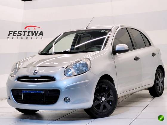 NISSAN MARCH 1.6 SV 16V FLEX 4P MANUAL